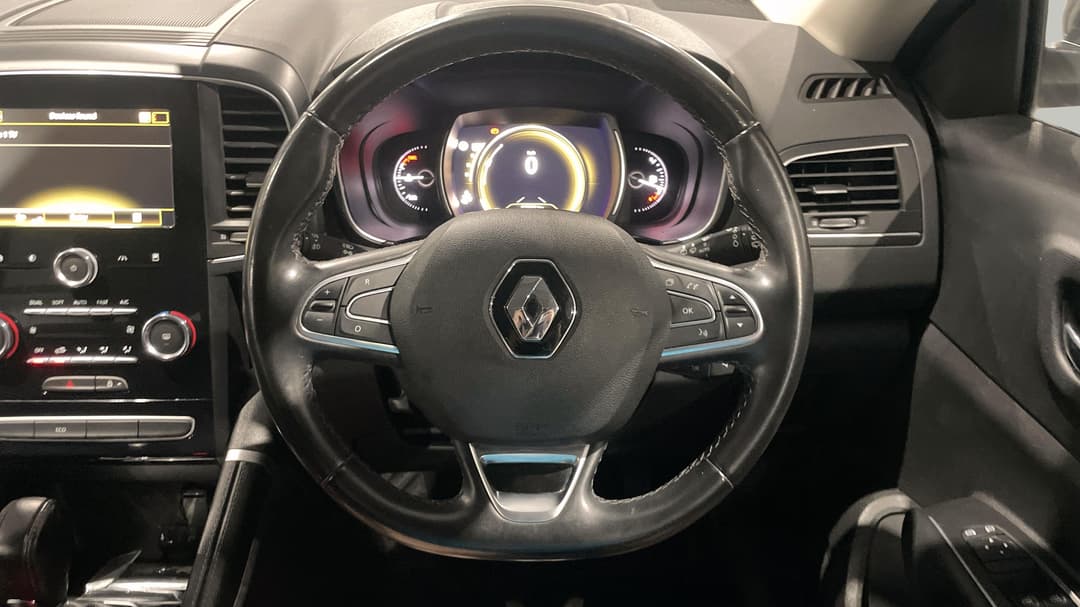 2022 Renault Koleos Life (4x2), Automatic, 53097 km, Steering Wheel Close-up