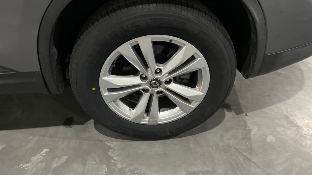 2022 Renault Koleos Life (4x2), Automatic, 53097 km, Left Rear Wheel