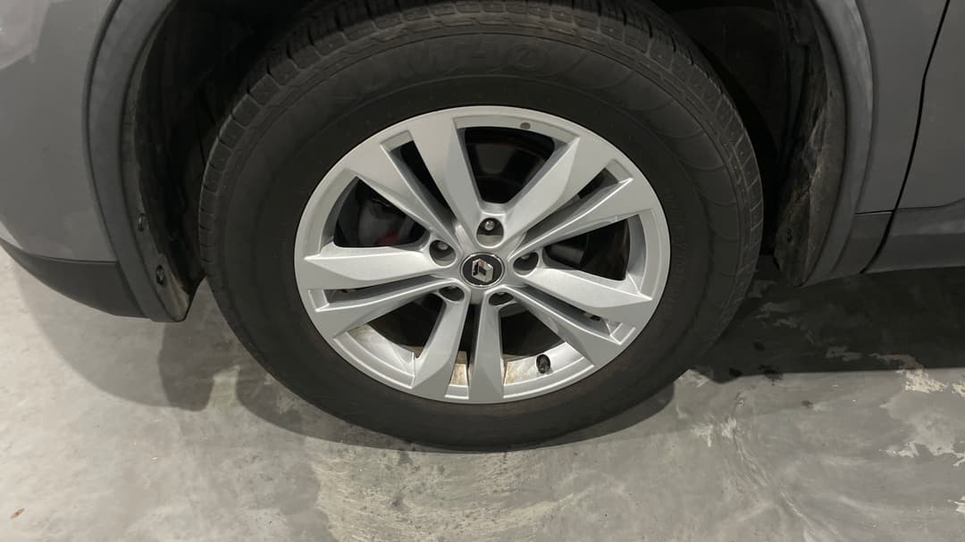 2022 Renault Koleos Life (4x2), Automatic, 53097 km, Left Front Wheel