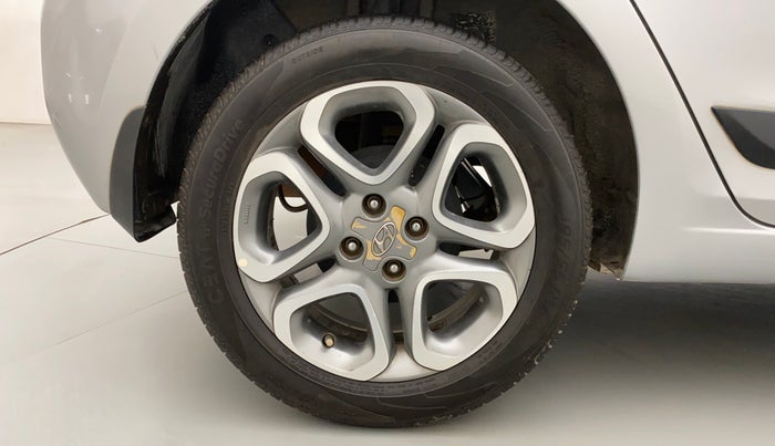2018 Hyundai Elite i20 ASTA 1.2 (O), Petrol, Manual, 50,068 km, Right Rear Wheel
