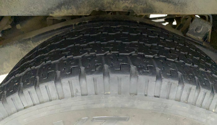 2019 Mahindra Thar CRDE 4X4 AC, Diesel, Manual, 54,575 km, Right Rear Tyre Tread