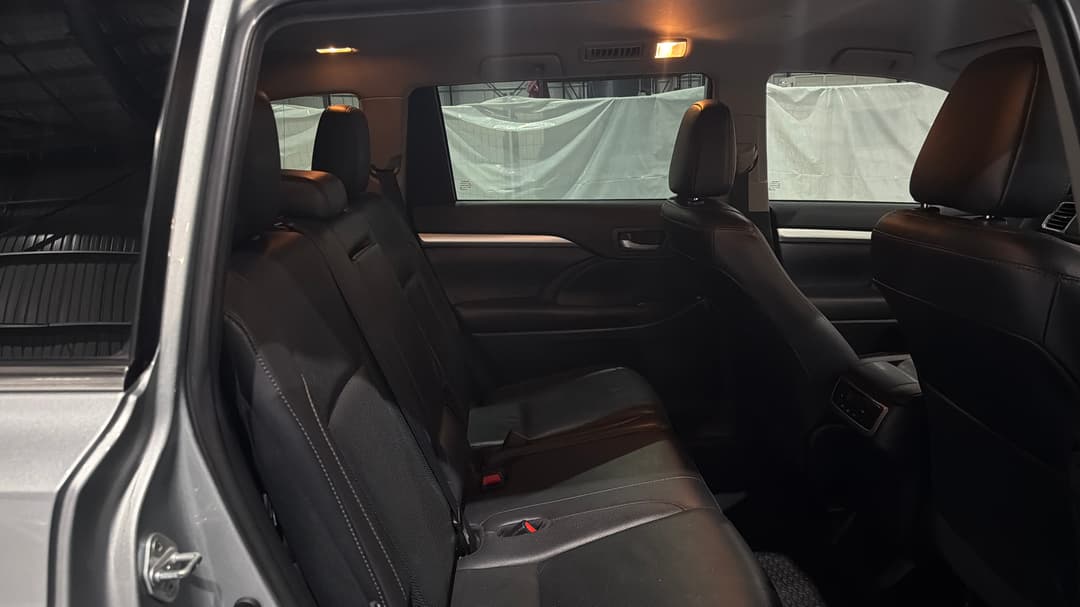 2019 Toyota Kluger Gxl (4x2), Automatic, 59107 km, Right Side Rear Door Cabin View