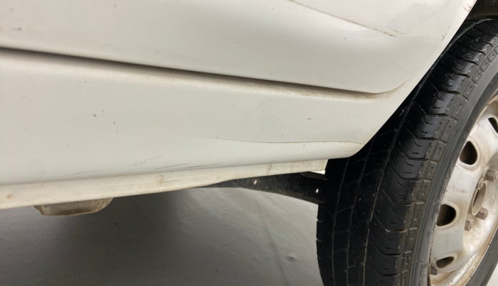 2019 Maruti Eeco 5 STR WITH A/C+HTR, Petrol, Manual, 89,438 km, Left running board - Slightly dented