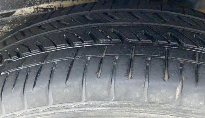2021 Maruti New Wagon-R LXI 1.0, Petrol, Manual, 36,033 km, Left Rear Tyre Tread