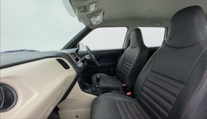2021 Maruti New Wagon-R LXI 1.0, Petrol, Manual, 35,887 km, Right Side Front Door Cabin