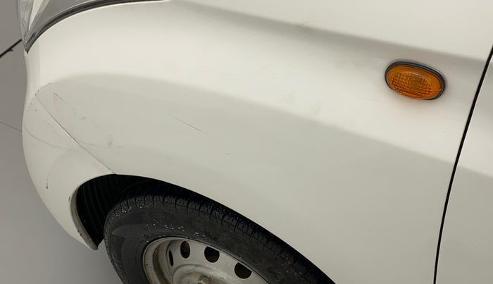 2017 Hyundai Eon ERA +, Petrol, Manual, 74,366 km, Left fender - Minor scratches