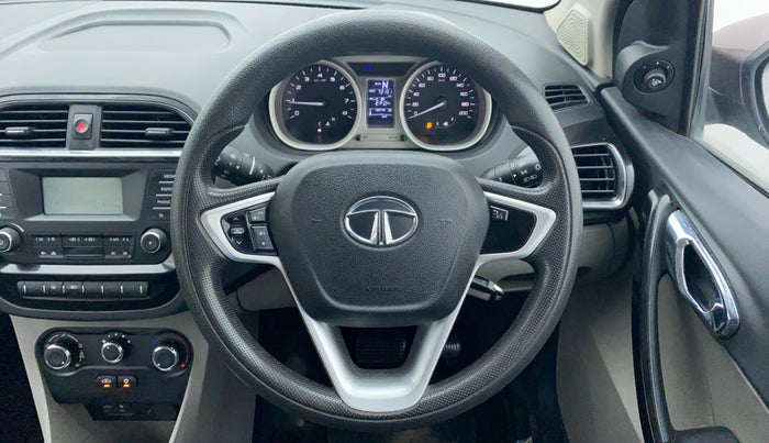 2017 Tata Tiago XZA 1.2 REVOTRON, Petrol, Automatic, 73,416 km, Steering Wheel Close Up