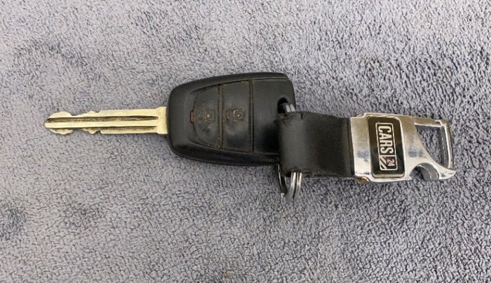 2014 Hyundai Grand i10 MAGNA 1.2 KAPPA VTVT, CNG, Manual, 71,797 km, Lock system - Central lock not working