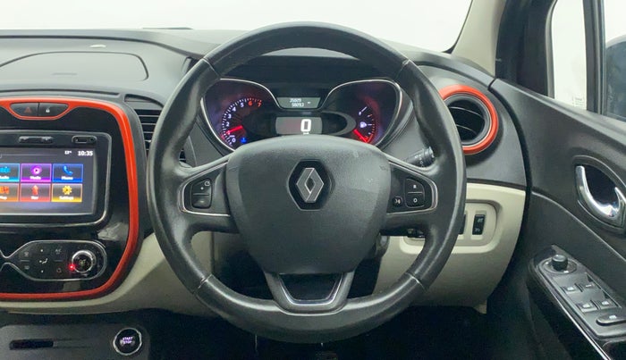 2018 Renault Captur RXT PETROL, Petrol, Manual, 35,829 km, Steering Wheel Close Up