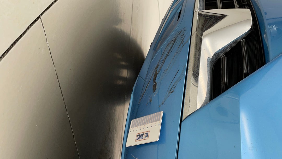 Bumper Front Scratch