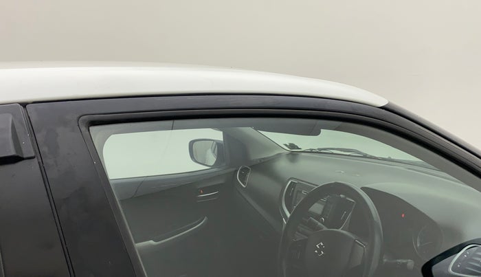 2017 Maruti Baleno DELTA PETROL 1.2, Petrol, Manual, 71,575 km, Driver-side door - Door visor damaged