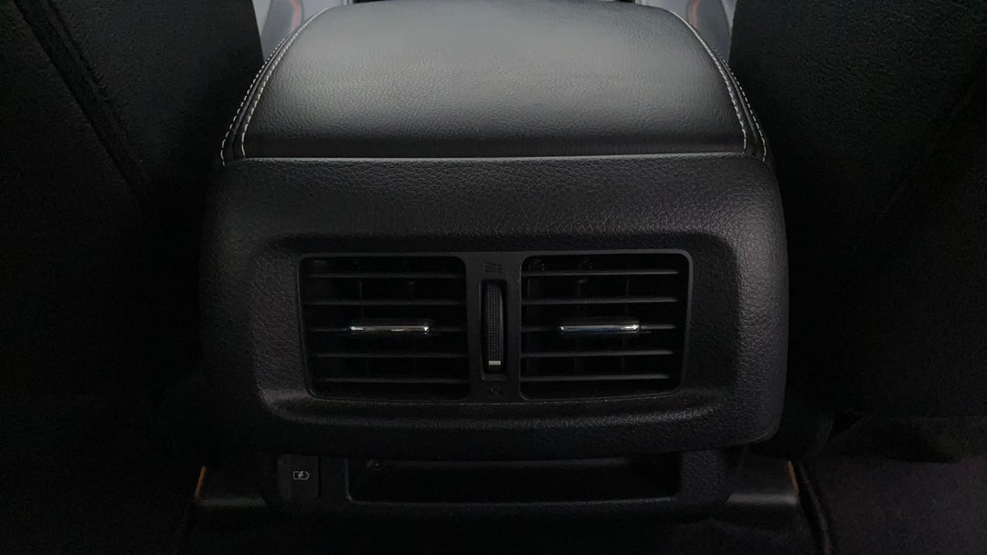 Rear A/C Vent