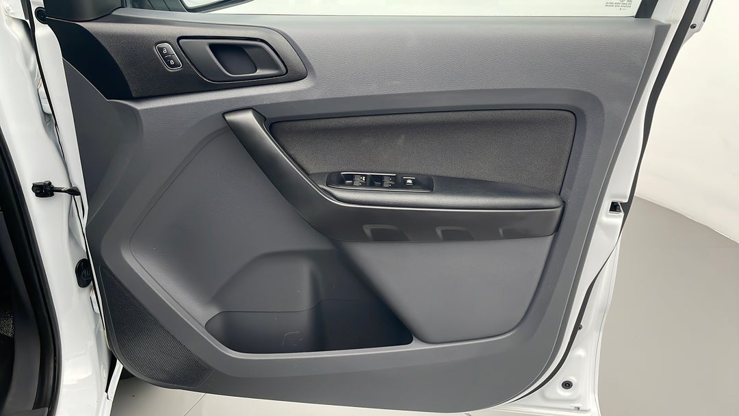 2018 Ford Ranger Xl 2.2 (4x4), Automatic, 87543 km, Speaker View