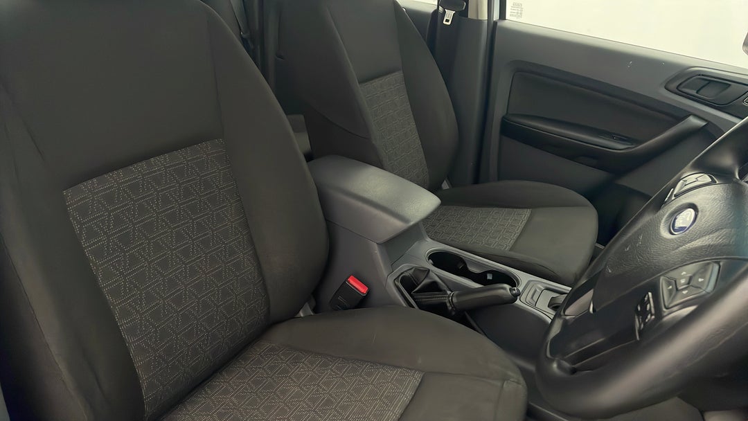 2018 Ford Ranger Xl 2.2 (4x4), Automatic, 87543 km, Right Side Front Door Cabin View