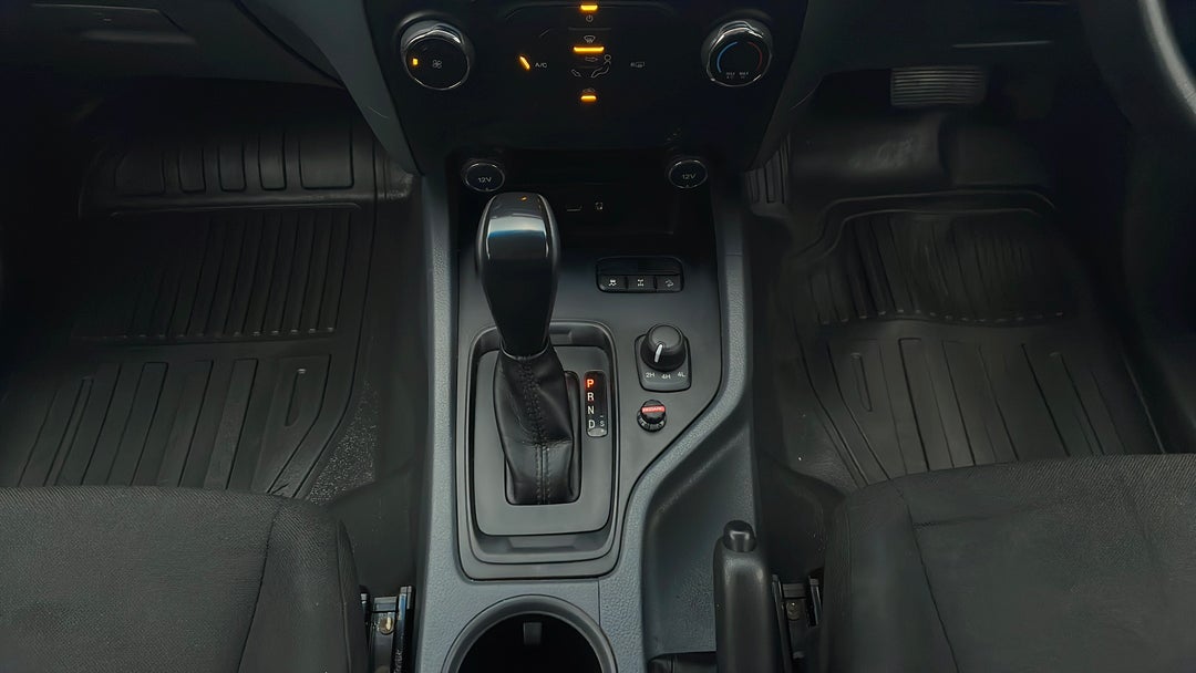 2018 Ford Ranger Xl 2.2 (4x4), Automatic, 87543 km, Gear Lever 