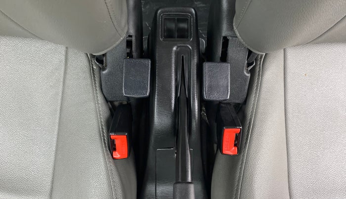 2018 Maruti Eeco 5 STR WITH AC PLUSHTR, Petrol, Manual, 34,456 km, Driver Side Adjustment Panel