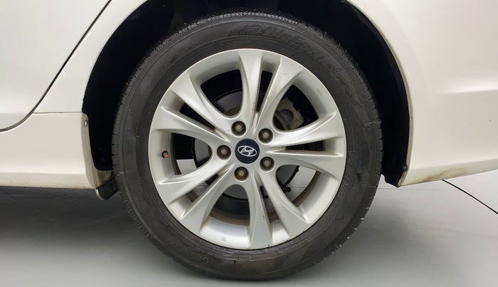 2014 Hyundai Sonata 2.4 GDI AT, Petrol, Automatic, 84,362 km, Left Rear Wheel