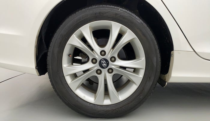 2014 Hyundai Sonata 2.4 GDI AT, Petrol, Automatic, 84,362 km, Right Rear Wheel