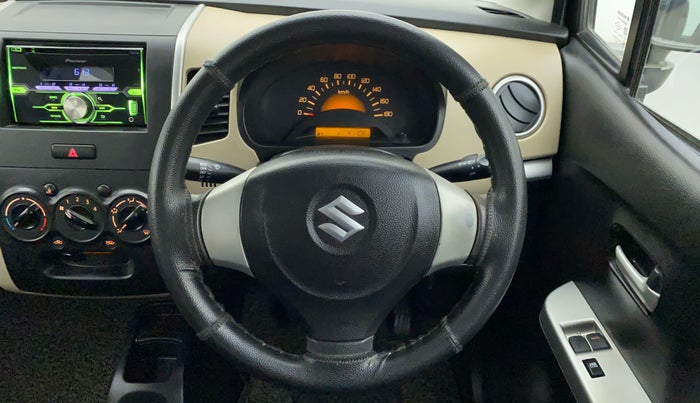 2017 Maruti Wagon R 1.0 LXI CNG, CNG, Manual, 41,172 km, Steering Wheel Close Up
