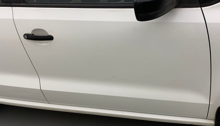 2011 Volkswagen Polo TRENDLINE 1.2L PETROL, Petrol, Manual, 75,918 km, Driver-side door - Minor scratches