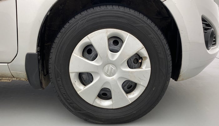 2013 Maruti Ritz VDI, Diesel, Manual, 84,641 km, Right Front Wheel