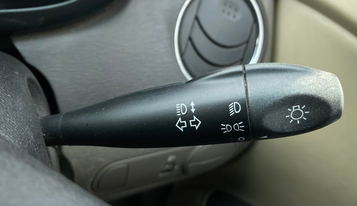 2011 Hyundai i10 MAGNA 1.1 IRDE2, Petrol, Manual, 50,908 km, Combination switch - Turn Indicator not functional