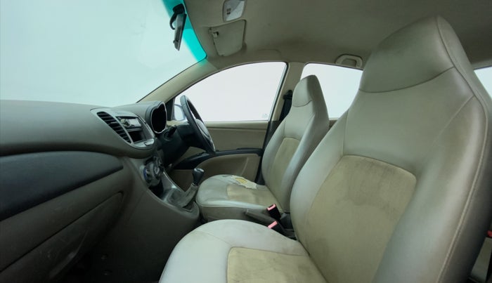 2011 Hyundai i10 MAGNA 1.1 IRDE2, Petrol, Manual, 50,908 km, Right Side Front Door Cabin