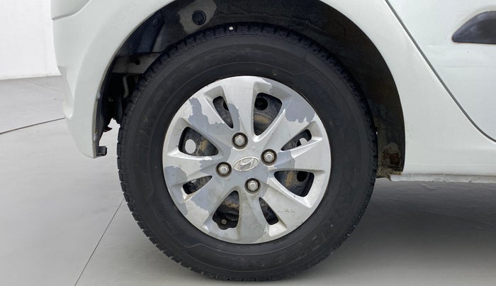 2011 Hyundai i10 MAGNA 1.1 IRDE2, Petrol, Manual, 50,908 km, Right Rear Wheel