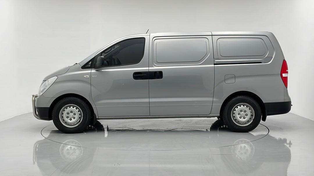 2015 Hyundai Iload Iload, Automatic, 89880 km, Left Side View