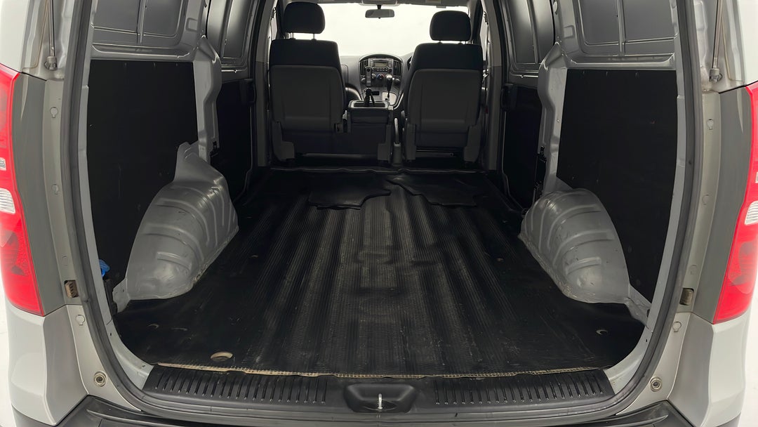 2015 Hyundai Iload Iload, Automatic, 89880 km, Boot Inside View