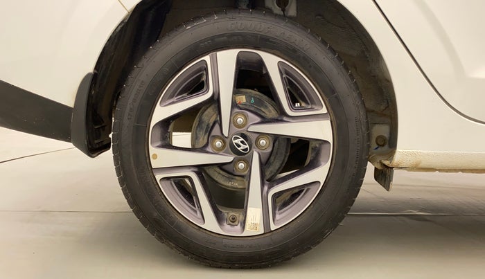 2022 Hyundai AURA SX 1.2, Petrol, Manual, 11,021 km, Right Rear Wheel