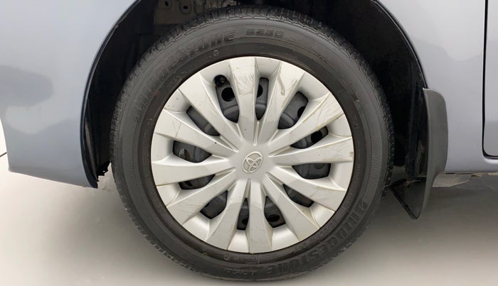 2015 Toyota Etios G, Petrol, Manual, 97,357 km, Left Front Wheel