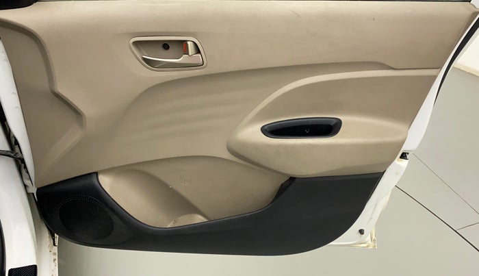 2019 Hyundai NEW SANTRO SPORTZ CNG, CNG, Manual, 58,307 km, Driver Side Door Panels Control