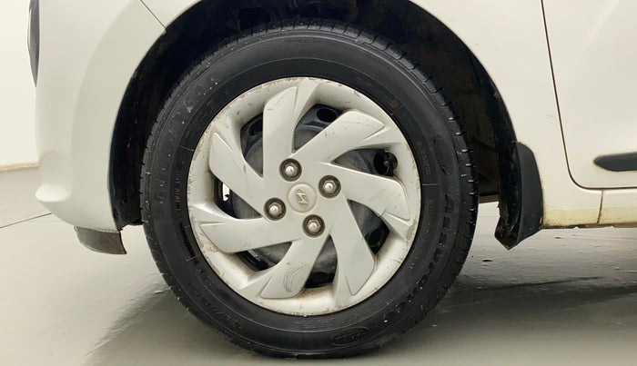 2019 Hyundai NEW SANTRO SPORTZ CNG, CNG, Manual, 58,307 km, Left Front Wheel