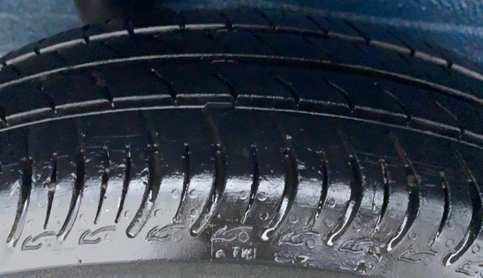 2020 Maruti S PRESSO VXI CNG, CNG, Manual, 16,793 km, Left Rear Tyre Tread