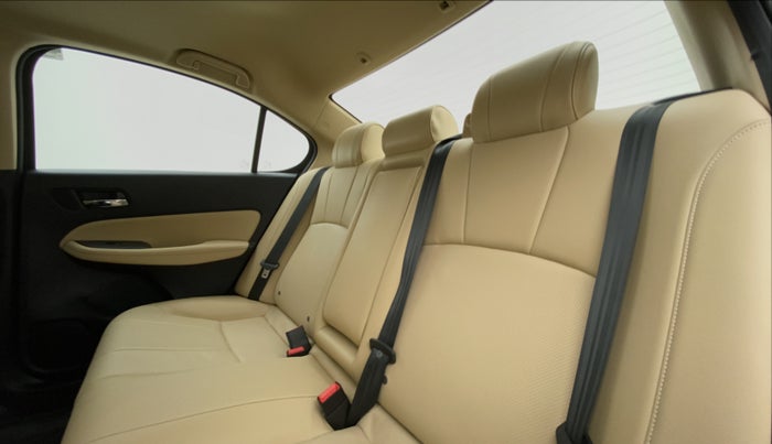 2022 Honda City ZX CVT, Petrol, Automatic, 438 km, Right Side Rear Door Cabin