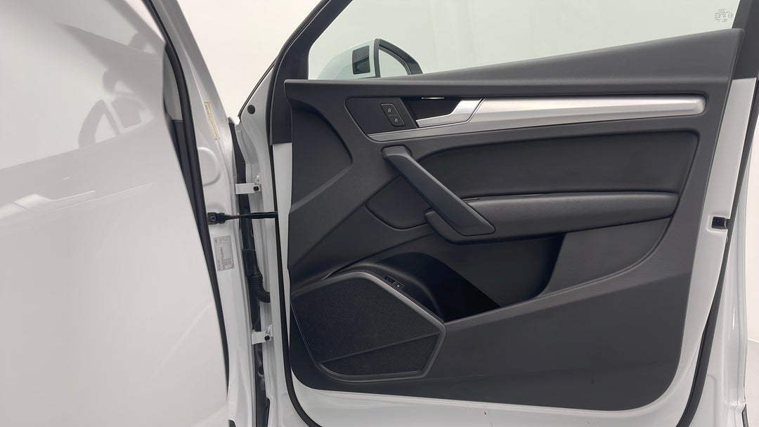 2019 Audi Q5 40 Tdi Quattro Design, Automatic, 45880 km, Speaker View