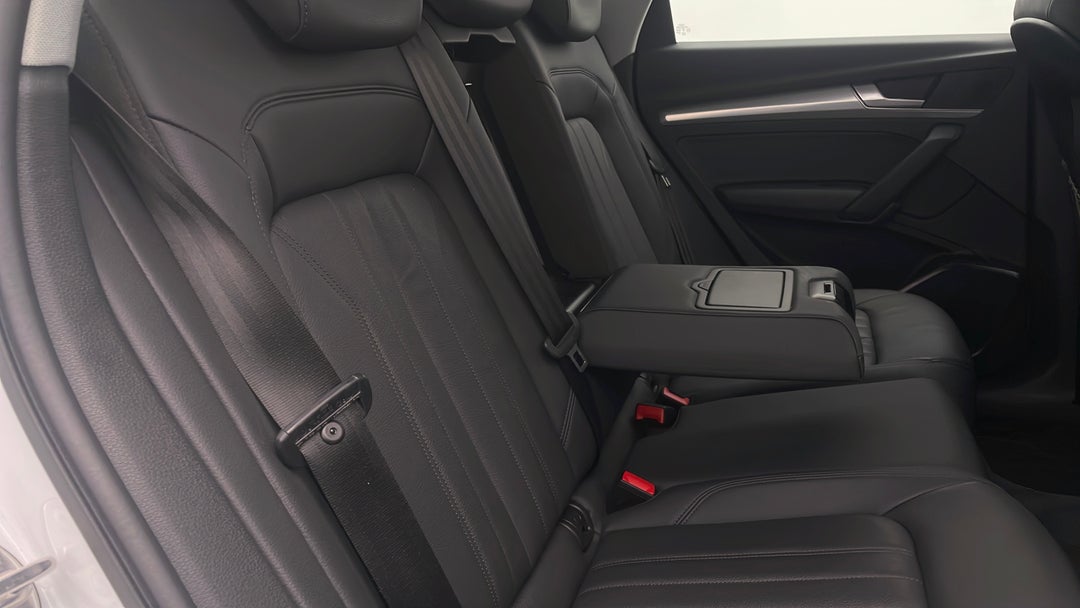 2019 Audi Q5 40 Tdi Quattro Design, Automatic, 45880 km, Right Side Rear Door Cabin View
