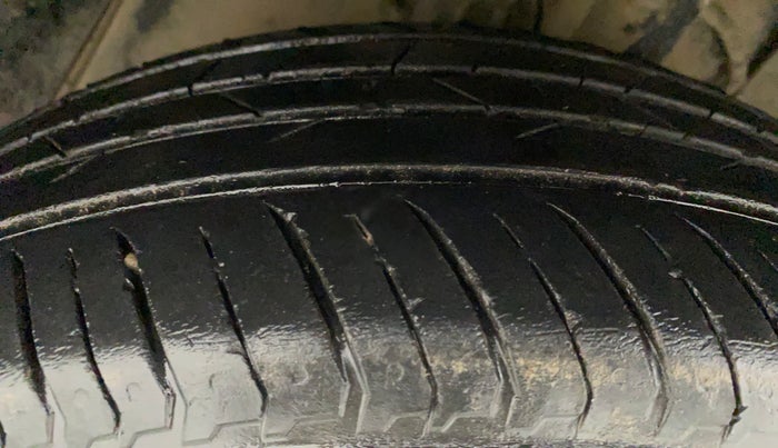 2018 Tata NEXON XM DIESEL, Diesel, Manual, 62,764 km, Left Front Tyre Tread
