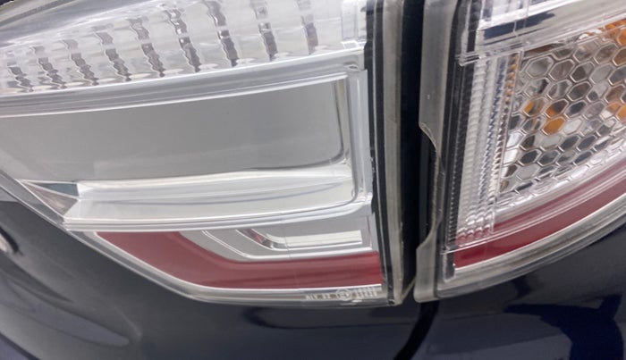 2019 Tata TIGOR XZ PLUS PETROL, CNG, Manual, 88,143 km, Right tail light - Minor damage