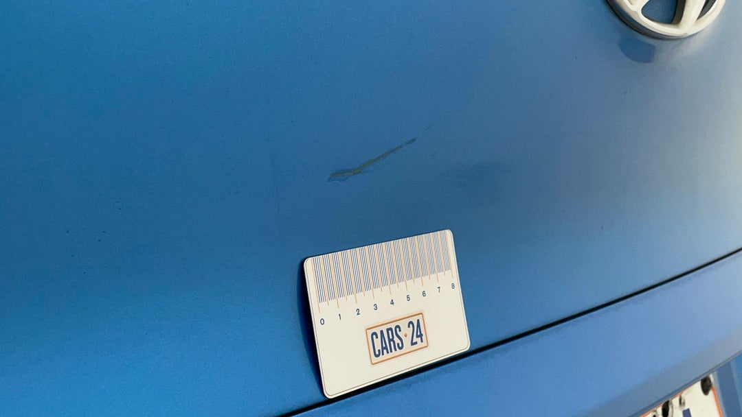 Boot / Tailgate Tailgate Scratch