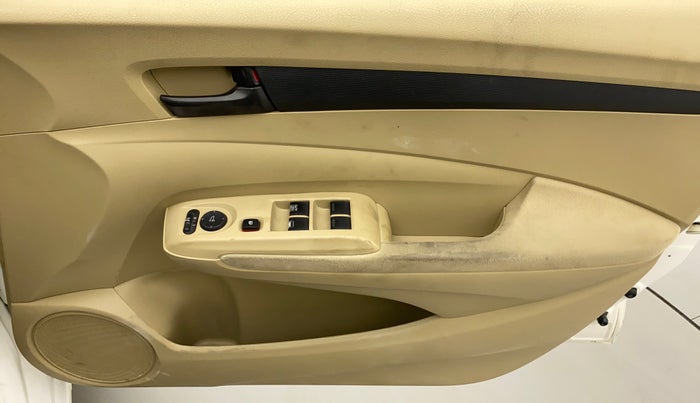 2013 Honda City 1.5L I-VTEC S MT, Petrol, Manual, 81,470 km, Driver Side Door Panels Control
