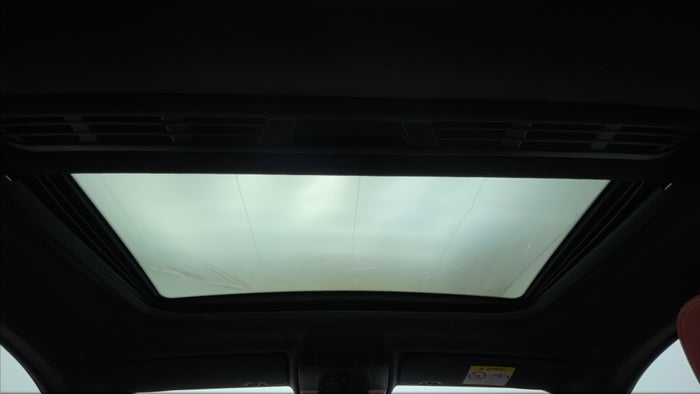 BMW 2 SERIES-Interior Sunroof/Moonroof