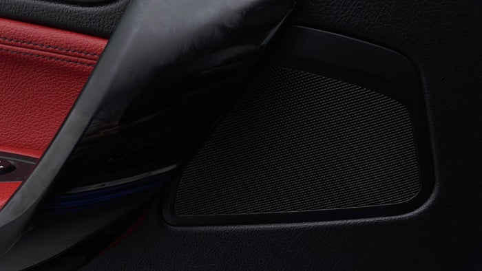BMW 2 SERIES-Speakers