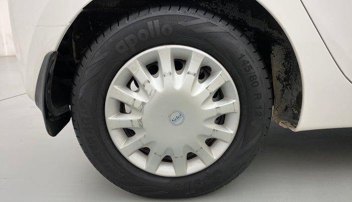 2013 Hyundai Eon D-LITE+, Petrol, Manual, 10,048 km, Right Rear Wheel
