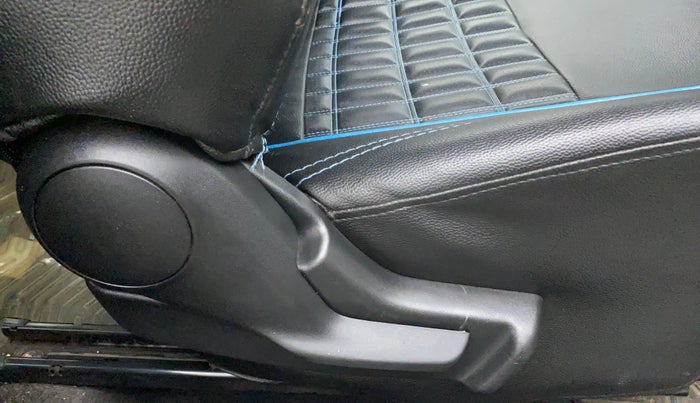 2018 Maruti IGNIS ZETA 1.2, Petrol, Manual, 18,856 km, Driver Side Adjustment Panel