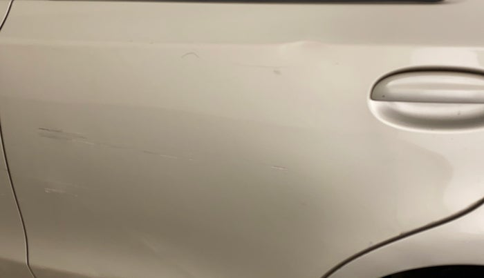 2011 Toyota Etios Liva G, Petrol, Manual, 49,880 km, Rear left door - Minor scratches