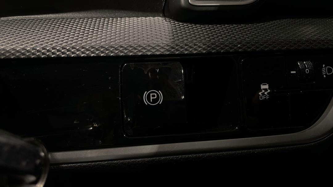 2024 Kia Sportage S (FWD), Automatic, 48924 km, Handbrake