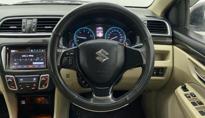 2015 Maruti Ciaz ZDI+ SHVS, Diesel, Manual, 1,16,138 km, Steering Wheel Close Up