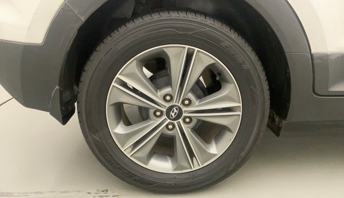 2017 Hyundai Creta SX PLUS AT 1.6 DIESEL, Diesel, Automatic, 79,836 km, Right Rear Wheel